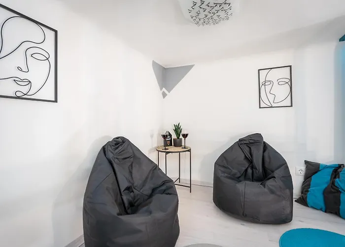 Triangle - Free Parking! Apartamento