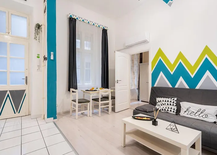 Apartamento Triangle - Free Parking! Budapeste