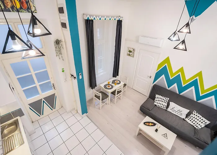 Triangle - Free Parking! Apartamento